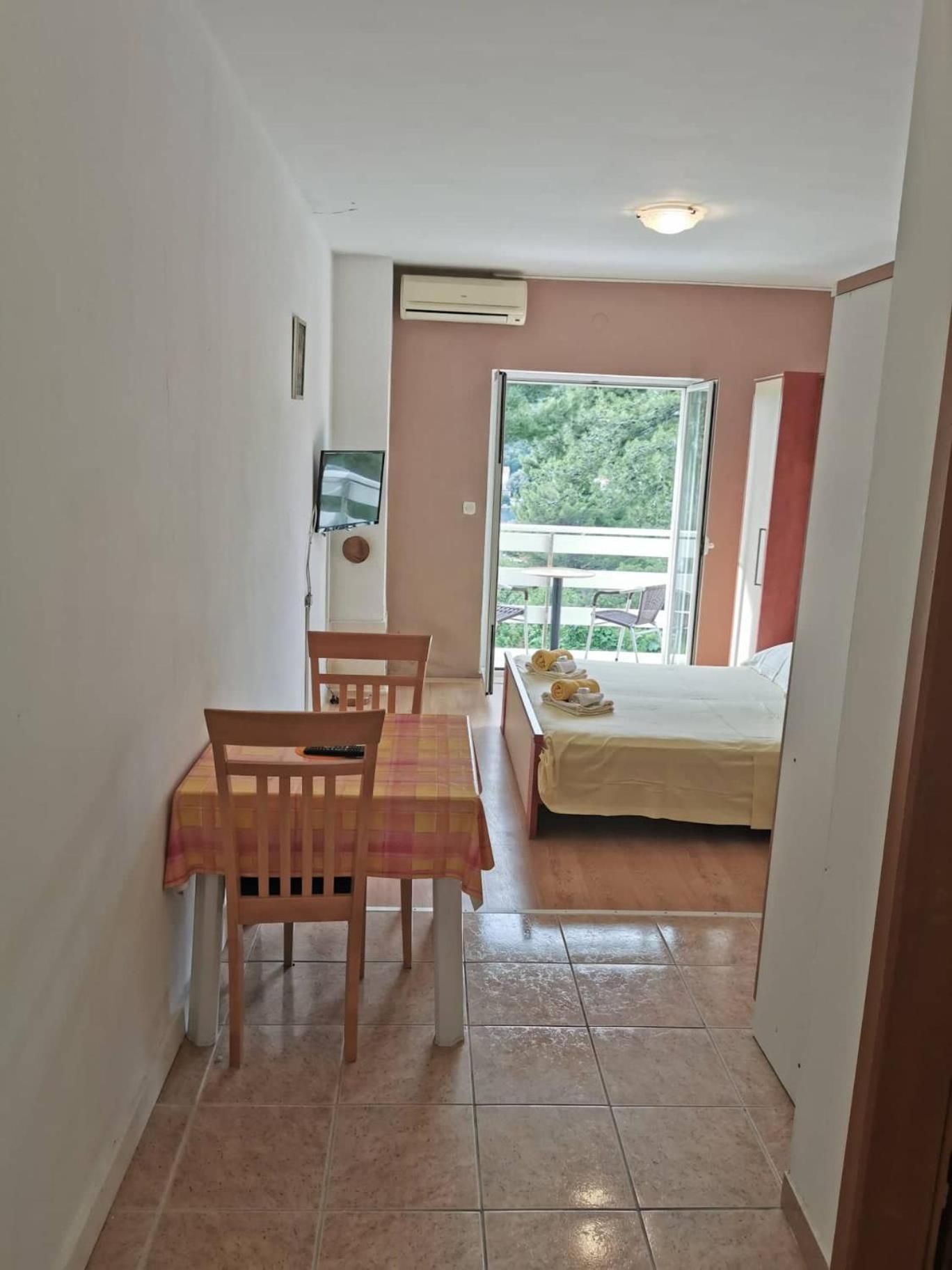 Vita Apartments Zrnovo Buitenkant foto
